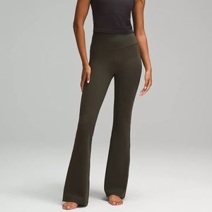 Lululemon Groove Super-High-Rise Flared Pant *Nulu
